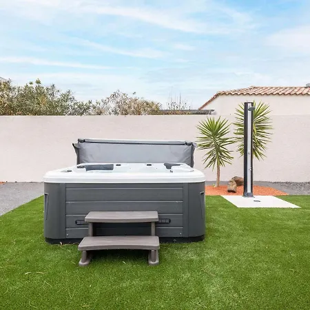 T4 Climatisee Avec Jardin, Jacuzzi Et Free Wifi A 600 M De La - Fr-1-423-234 Villa