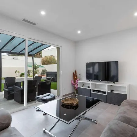 Villa T4 Climatisee Avec Jardin, Jacuzzi Et Free Wifi A 600 M De La - Fr-1-423-234