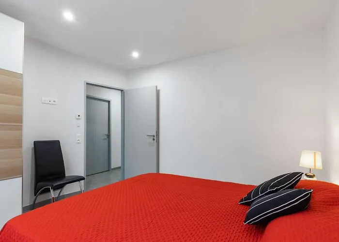 T4 Climatisee Avec Jardin, Jacuzzi Et Free Wifi A 600 M De La - Fr-1-423-234 * アグド